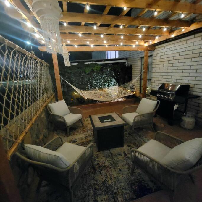 The Ritz Spa Sanctuary Hot Tub/Patio/Fam/Pet 拉斯克鲁塞斯 外观 照片
