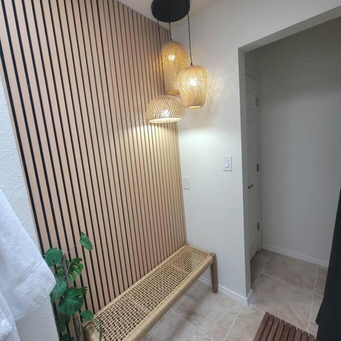 The Ritz Spa Sanctuary Hot Tub/Patio/Fam/Pet 拉斯克鲁塞斯 外观 照片